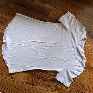 Lululemon T-Shirt